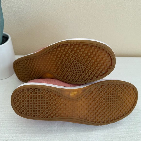 Nike Dusty Rose Leather Casual Sneakers - Picture 12 of 12